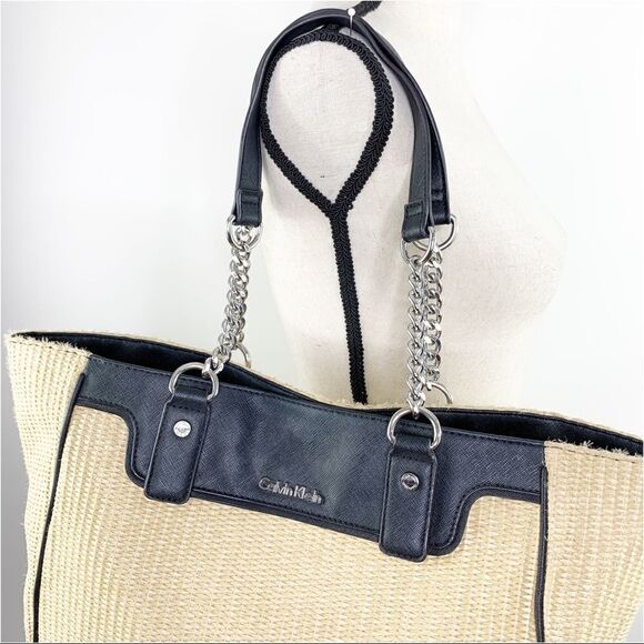 Calvin‎ Klein Large Double Chain Strap Straw Tote Bag w/Faux Leather Accents - Picture 3 of 15